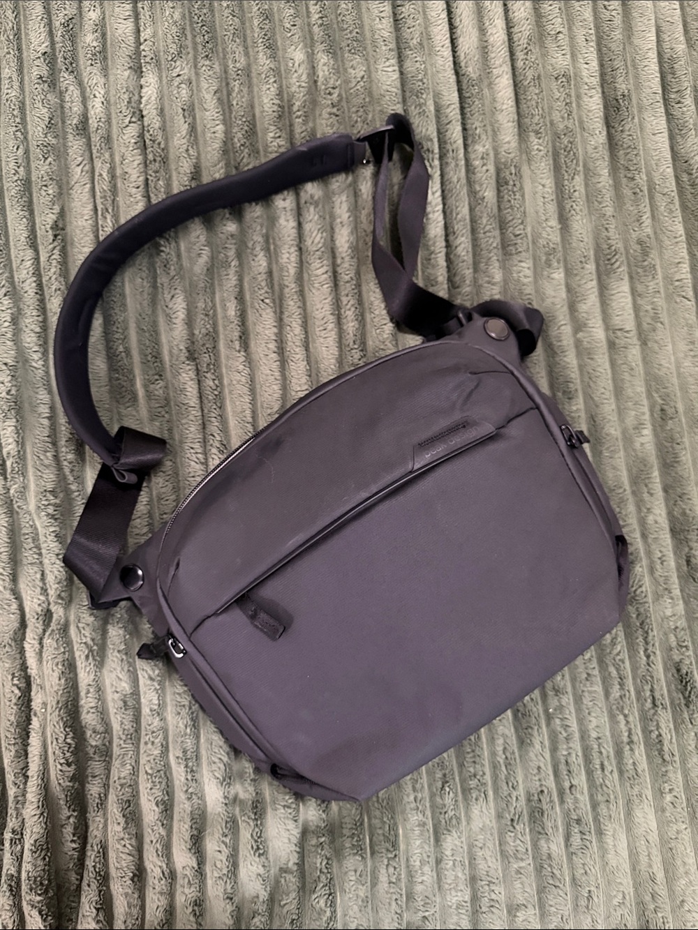 Peak Design 6L sling bag